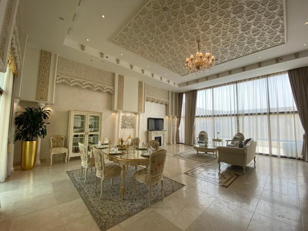 Фотография Western Hotel - Madinat Zayed 4*