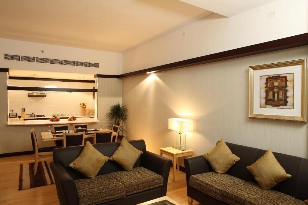 Фотография L'Arabia Hotel Apartments 4*