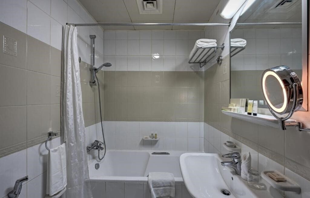 Фотография Al Nakheel Hotel Apartments Abu Dhabi 4*