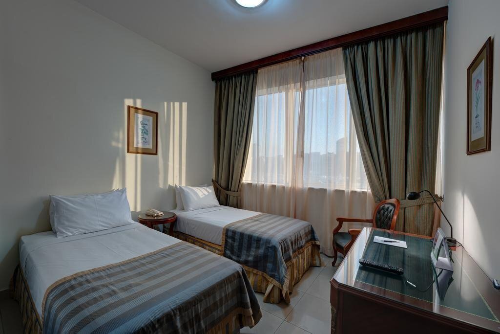 Фото Mourouj Hotel Apartments 4*
