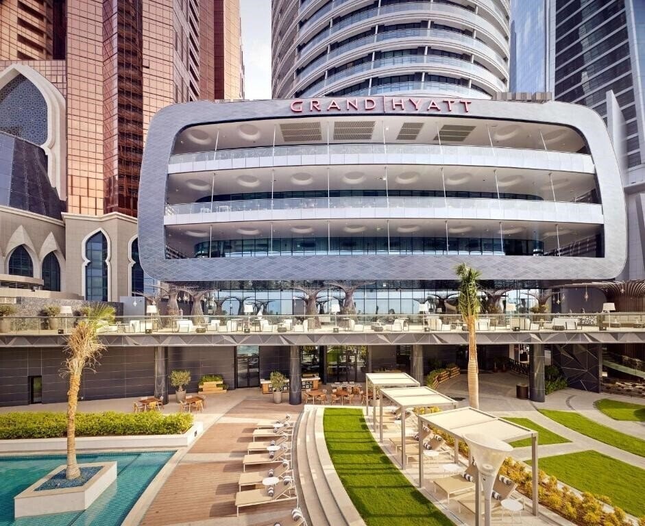 Фото Grand Hyatt Abu Dhabi Hotel and Residences Emirates Pearl 5*