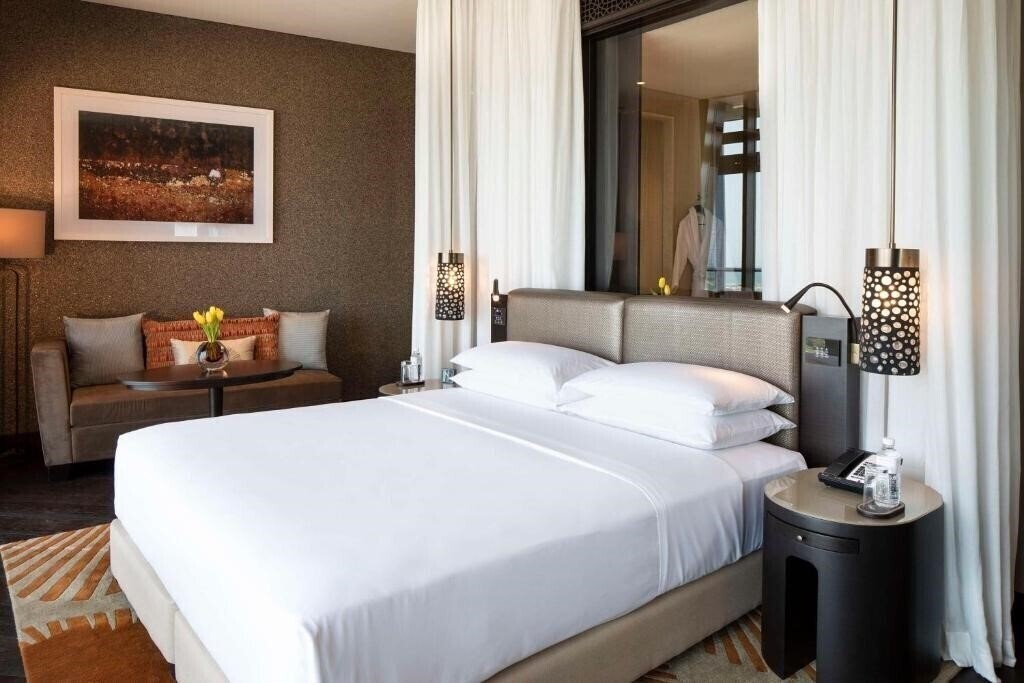 Изображение Grand Hyatt Abu Dhabi Hotel and Residences Emirates Pearl 5*