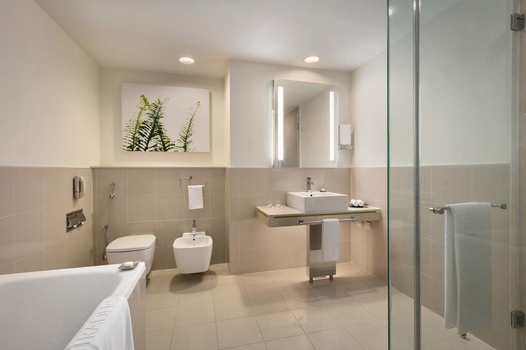 Изображение Traders Hotel Qaryat Al Beri (ex. Traders Hotel Abu Dhabi) 4*