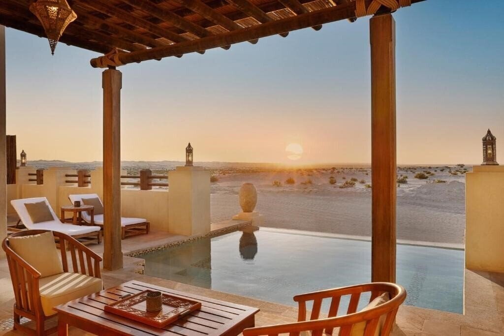 Фото Al Wathba, A Luxury Collection Desert Resort And S 5*