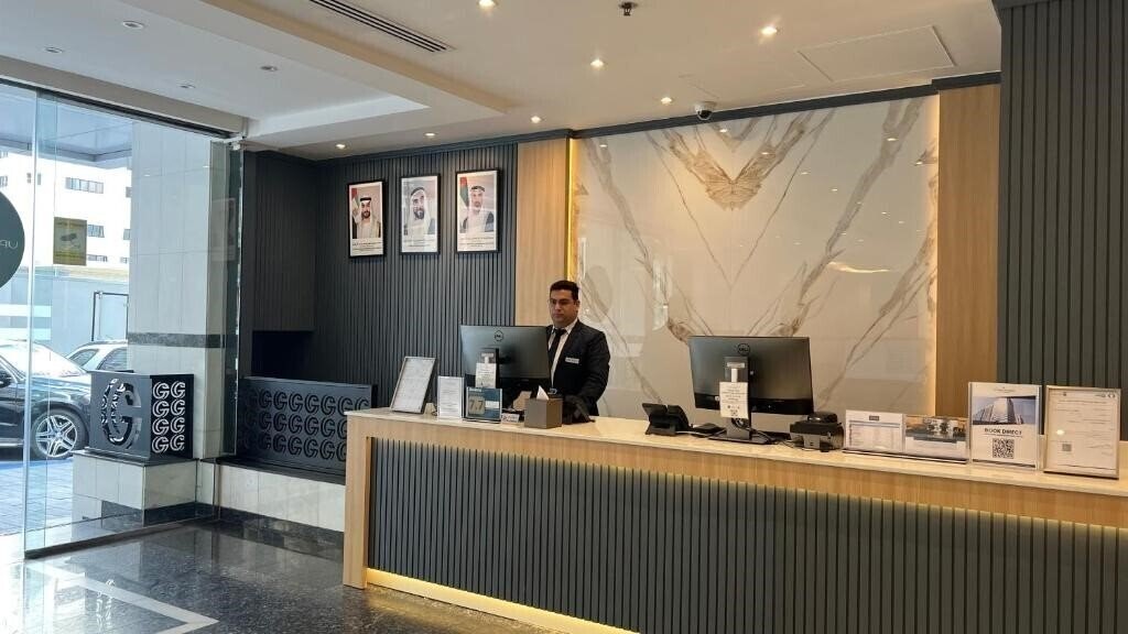 Изображение The Uptown Apartments Abu Dhabi 4*