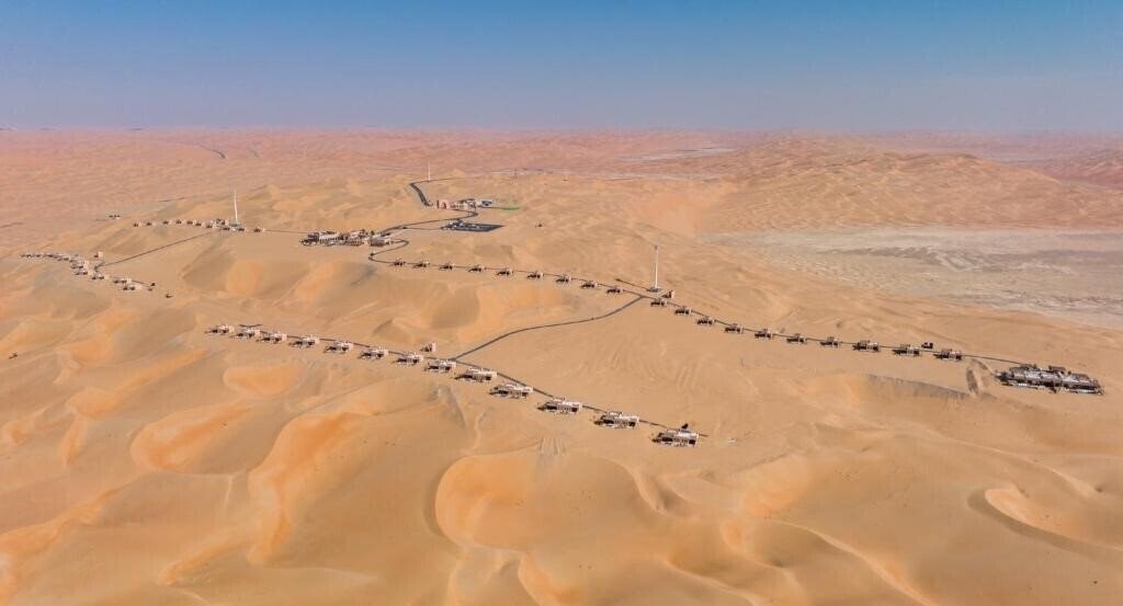 Отель Bab Al Nojoum Bateen Liwa 4*