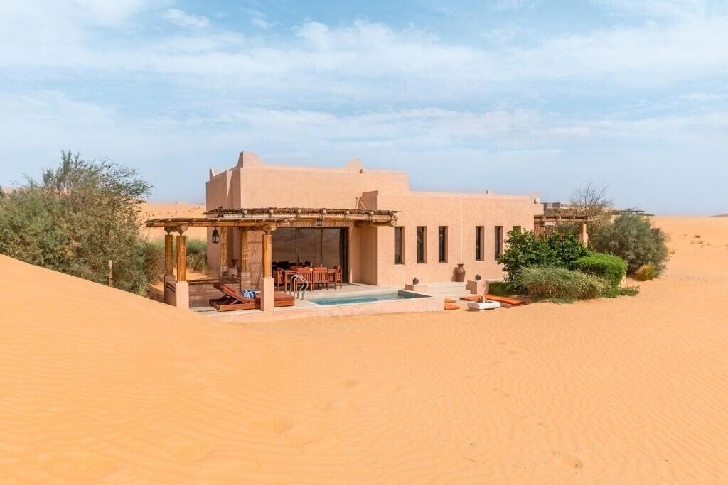 Отель Bab Al Nojoum Bateen Liwa 4*
