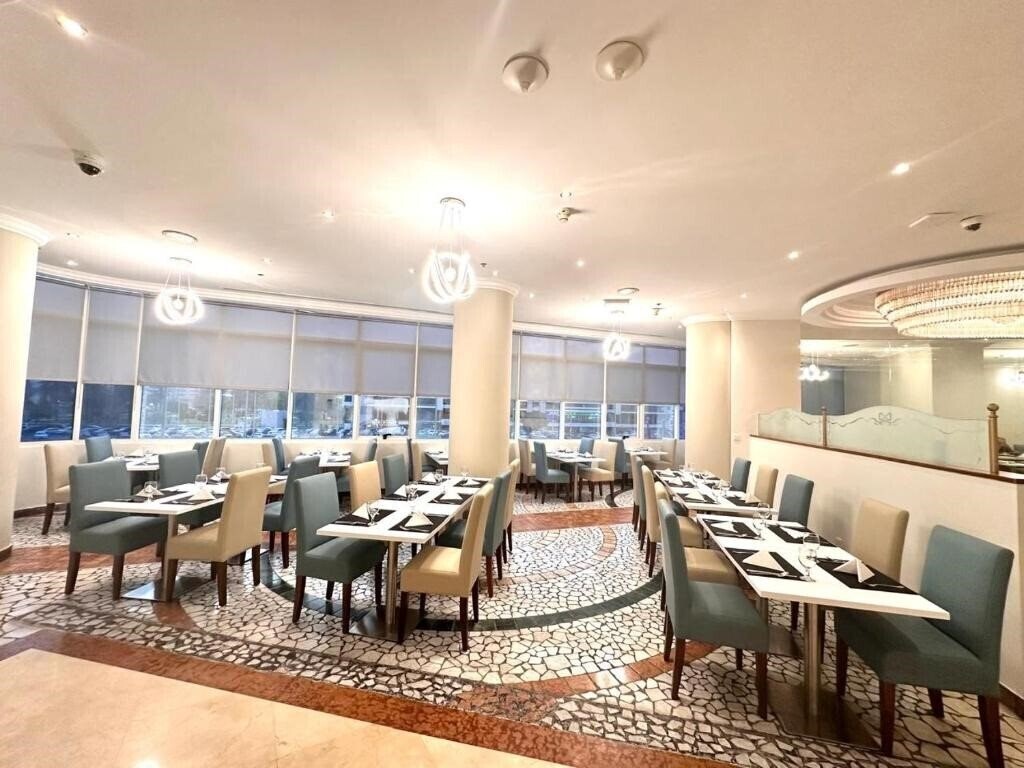 Фотография Top Grand Continental Hotel 4*