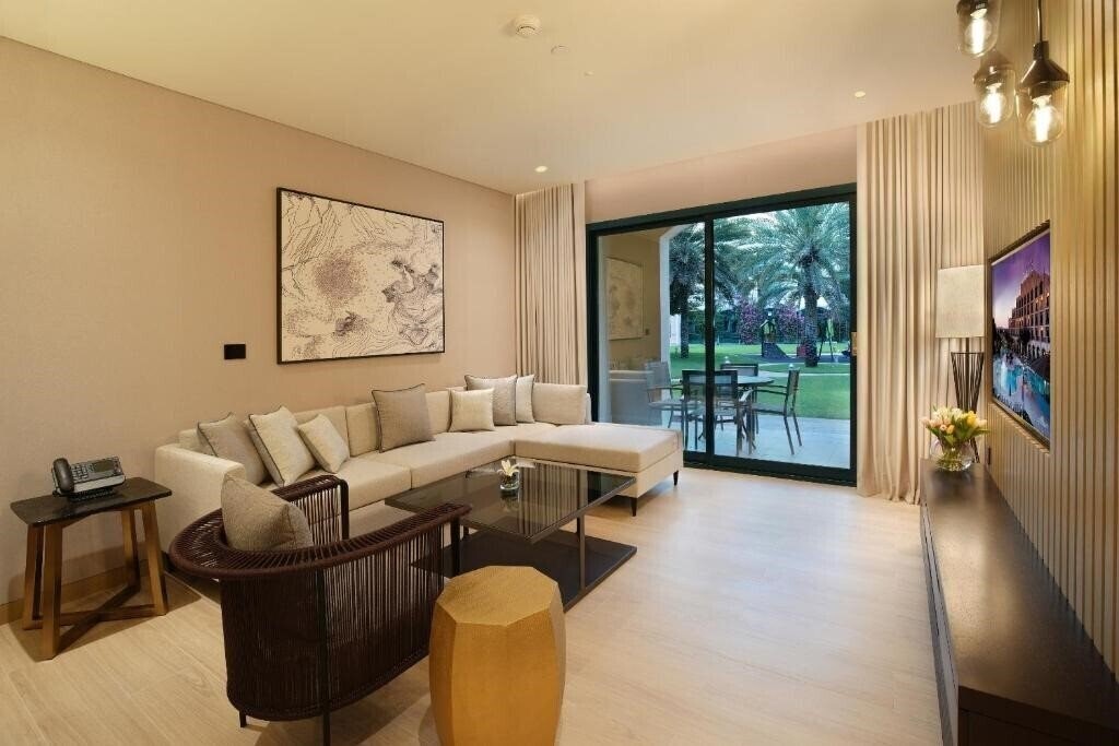 Фотография Al Ain Rotana 5*