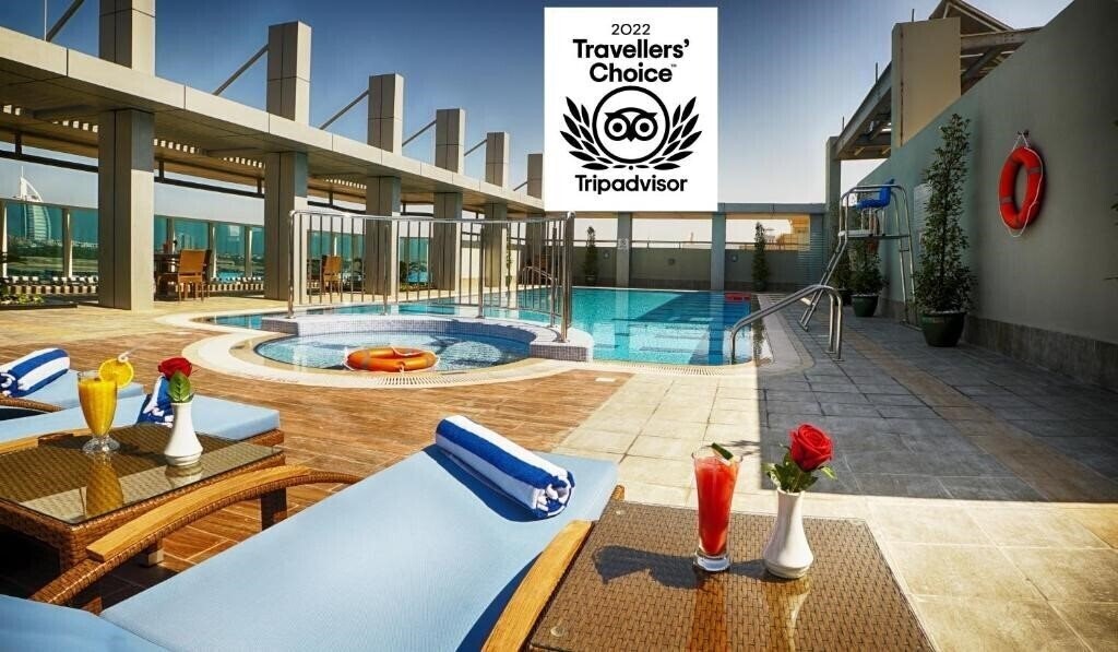 Отель Rose Park Hotel Al Barsha 4*