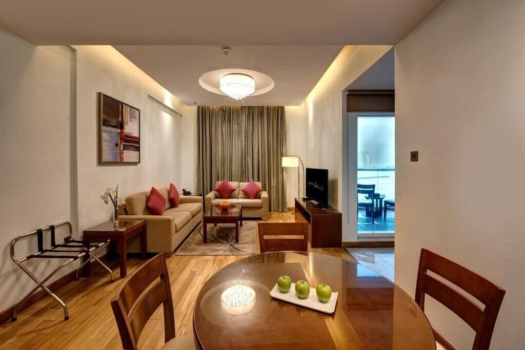 Фотография Rose Park Hotel Al Barsha 4*
