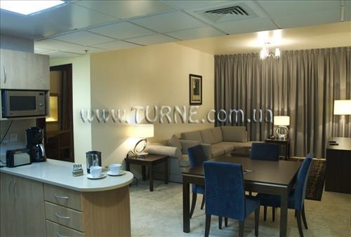 Изображение Avari Hotel Apartments Al Barsha 3*