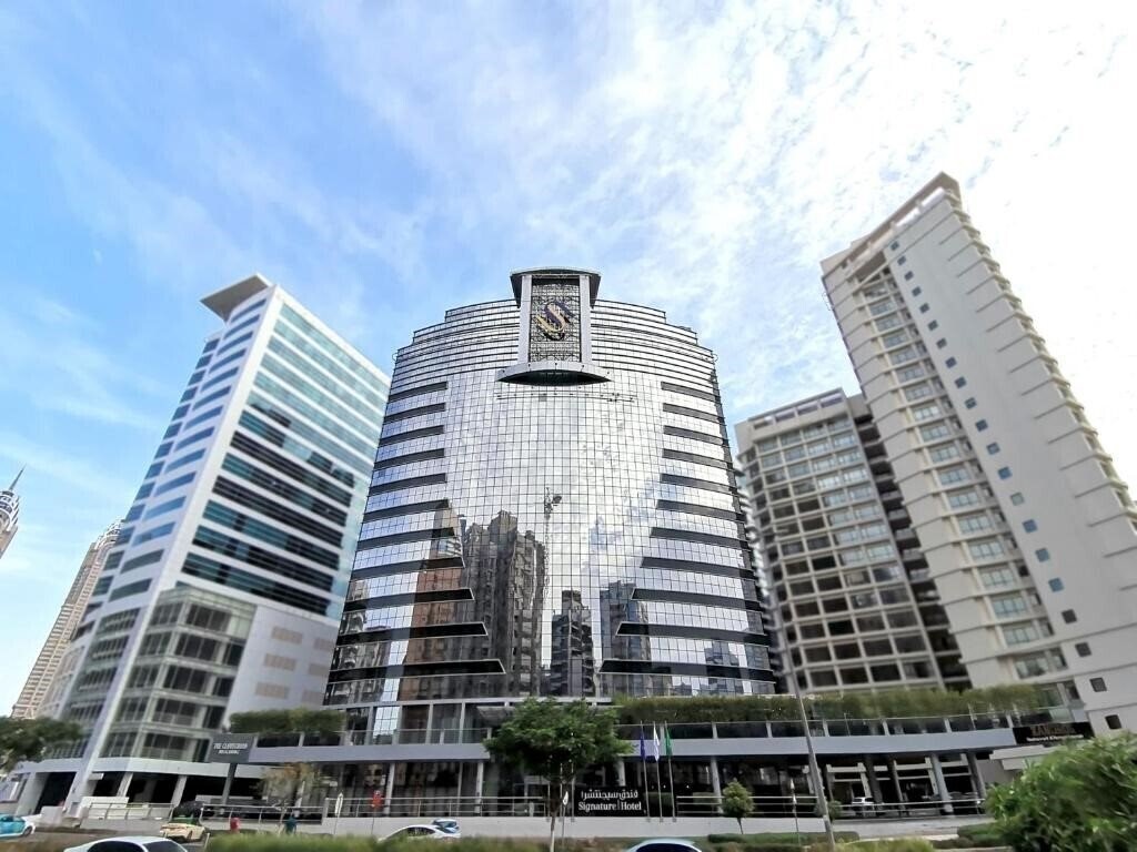 Отель Signature 1 Hotel Tecom 4*