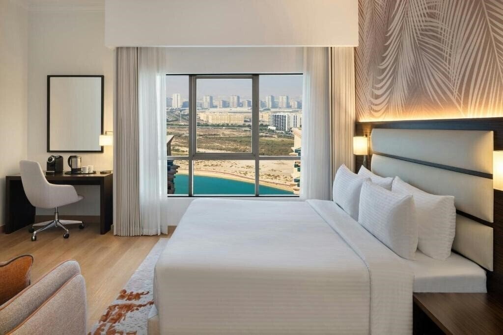 Фото Marriott Hotel Production City, Dubai 5*
