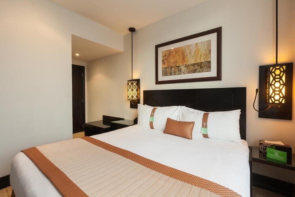 Картинка Holiday Inn Dubai Al Barsha 4*