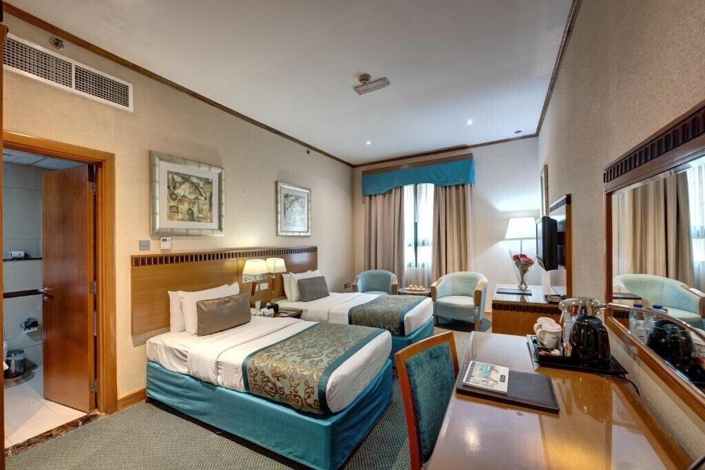 Фото Orchid Hotel Al Barsha 4*