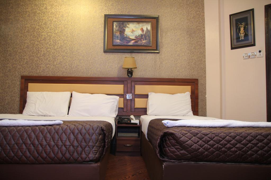 Фотография Downtown Hotel 1*