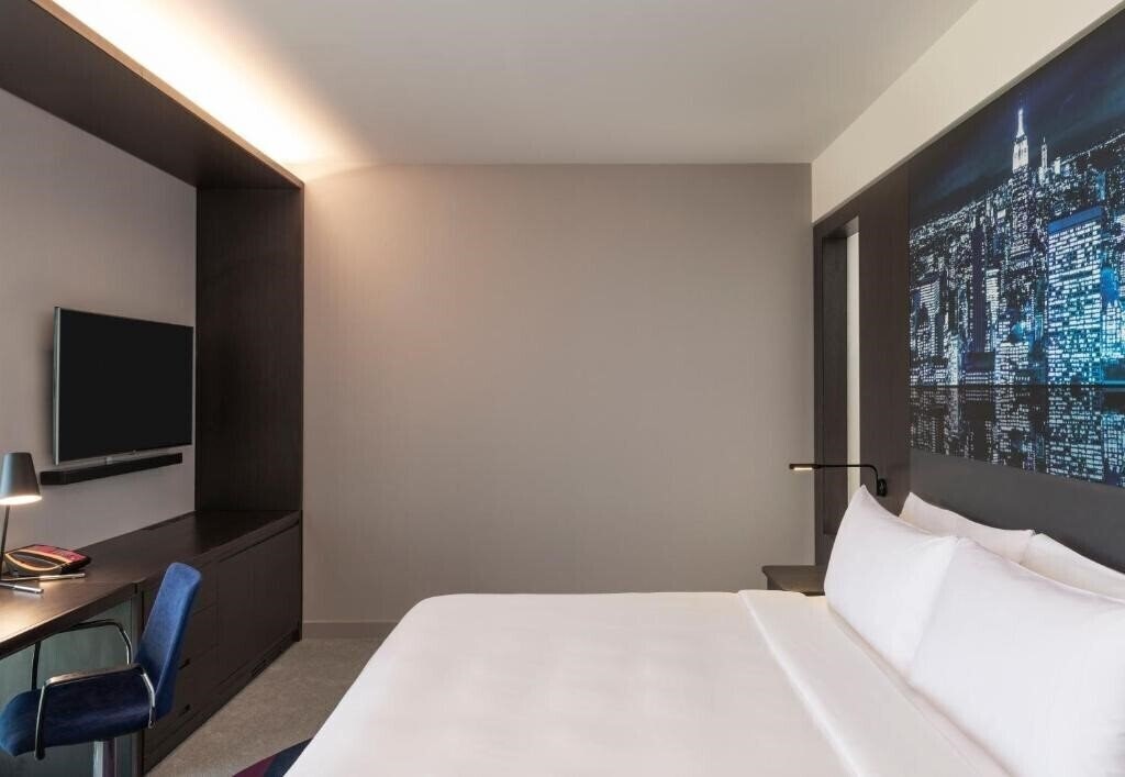 Картинка Aloft Dubai Creek 4*