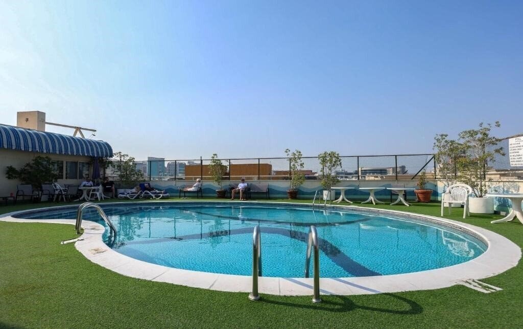Отель Aavri Hotel 4*