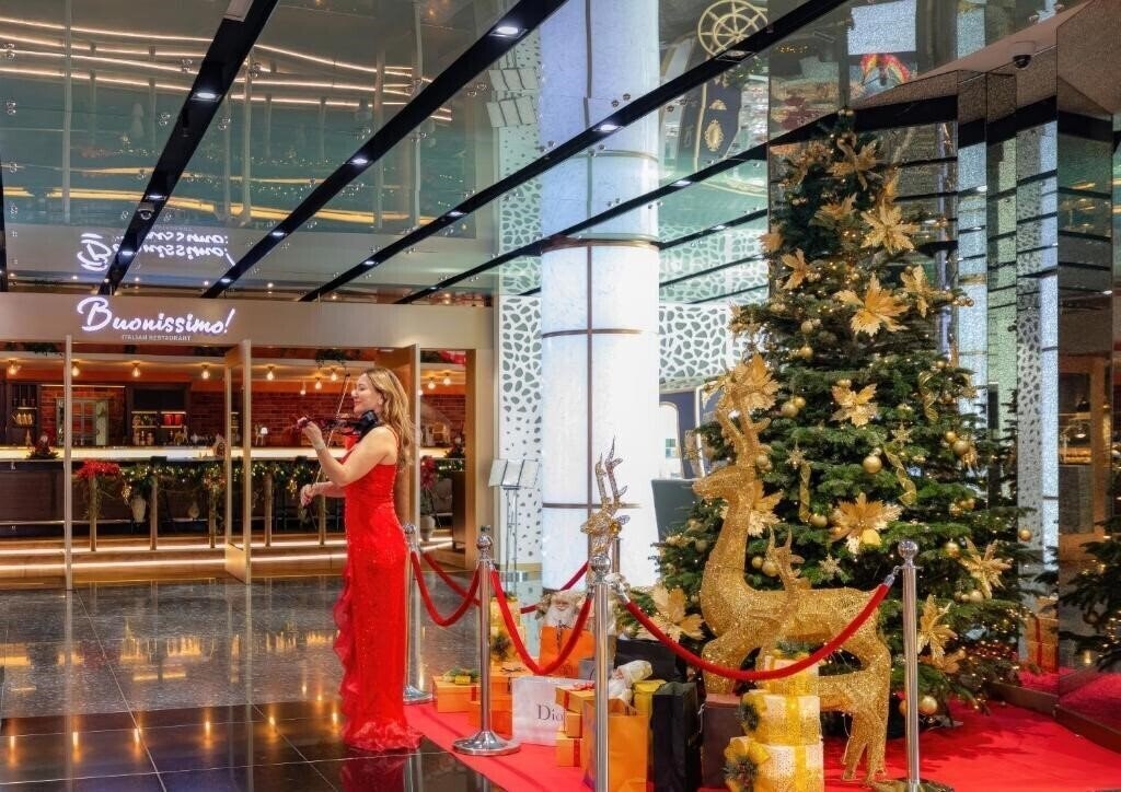 Картинка Golden Sands Hotel Creek (ex. Hilton Dubai Creek) 5*