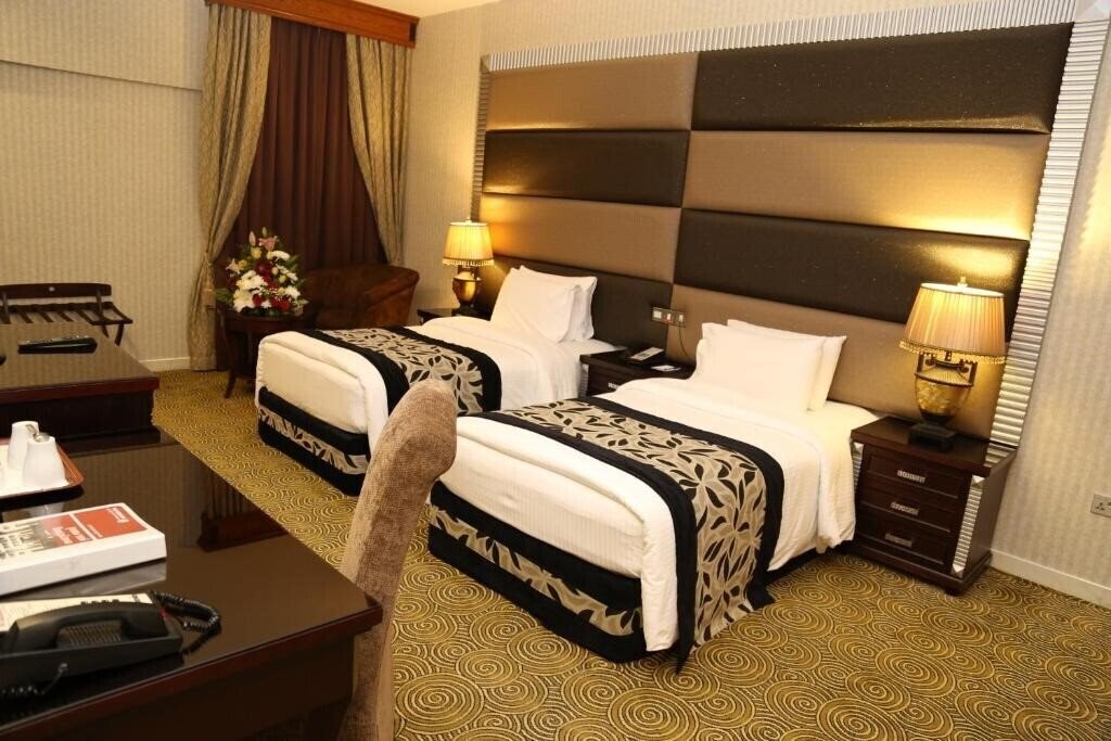 Фото Abjad Crown 3*