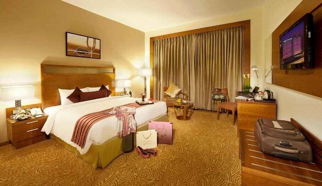 Фото Landmark Grand Hotel 4*