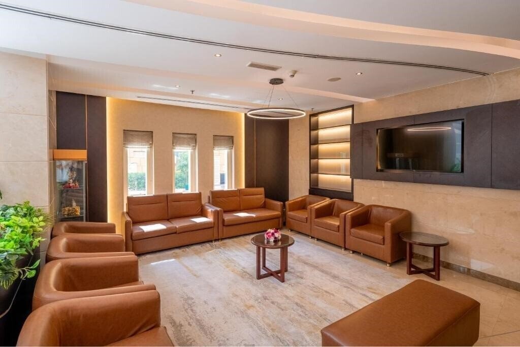 Картинка Landmark Grand Hotel 4*