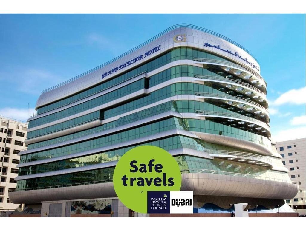 Отель Grand Excelsior Al Barsha Dubai 4*