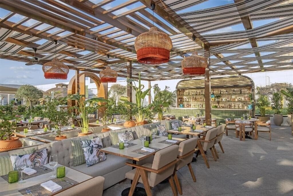 Фотография Conrad Dubai (ex. Conrad Hotel, Hilton Conrad Hotel) 5*