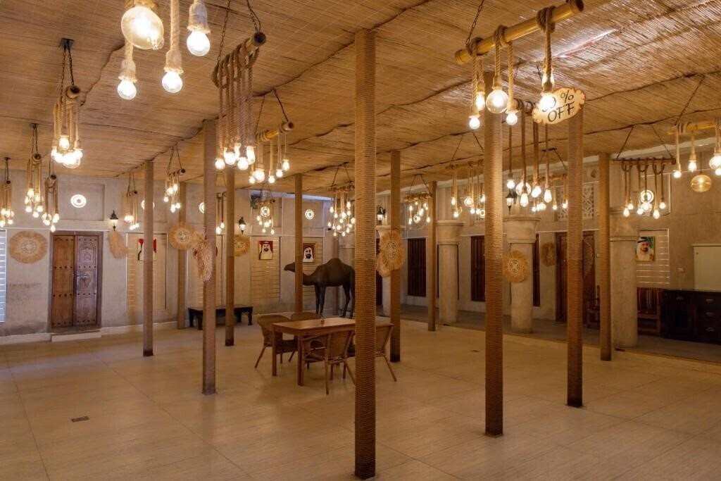 Фото Ahmedia Heritage Guest House Dubai Apt апартаменты