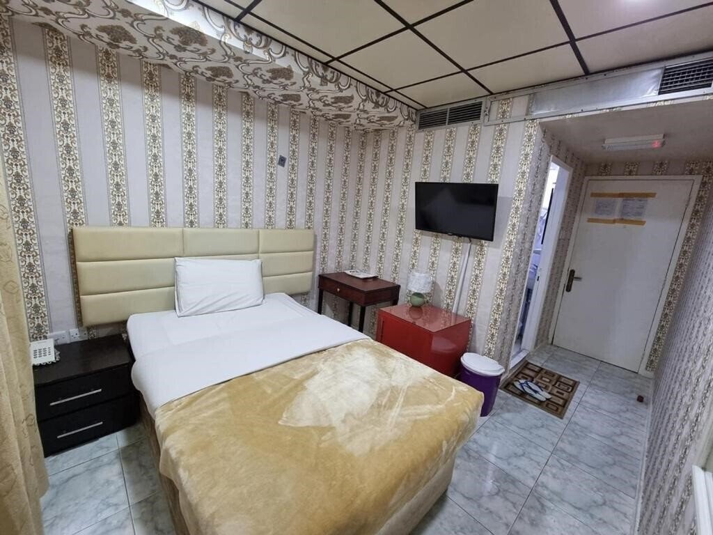 Фото West Hotel 2*