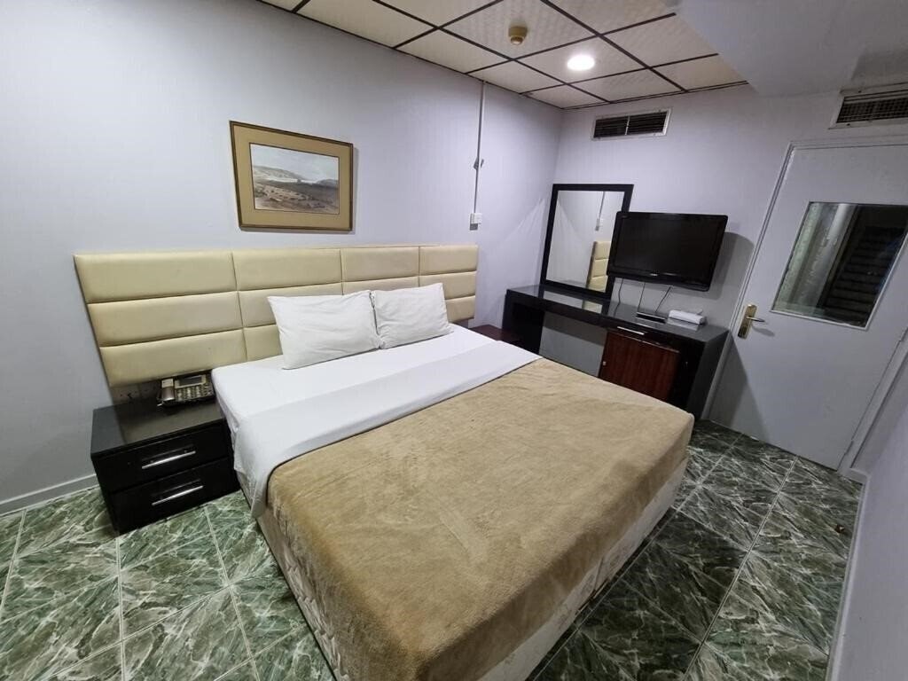 Изображение West Hotel 2*
