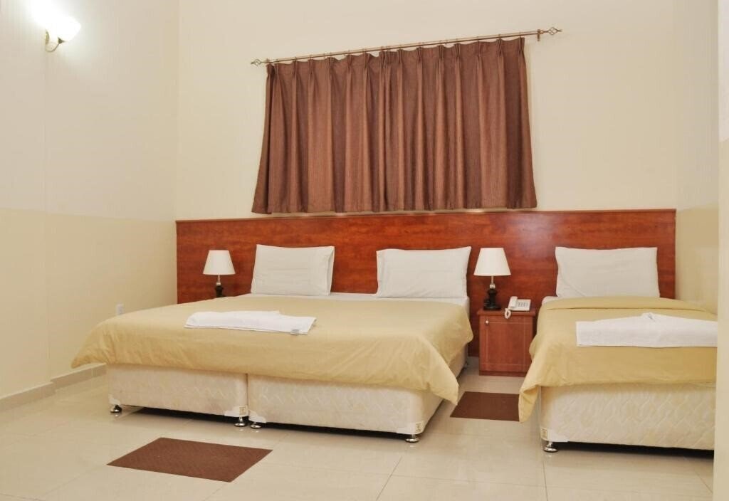 Отель Africana Hotel 1*