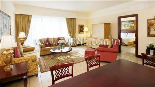Фотография Le Meridien Al Sondos Suites 3*