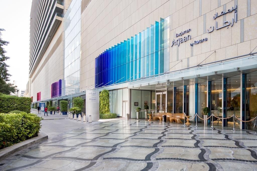 Отель Burjuman Arjaan by Rotana Apt (ex. Burjuman Rotana Suites Dubai, Burjuman Arjaan) 4*