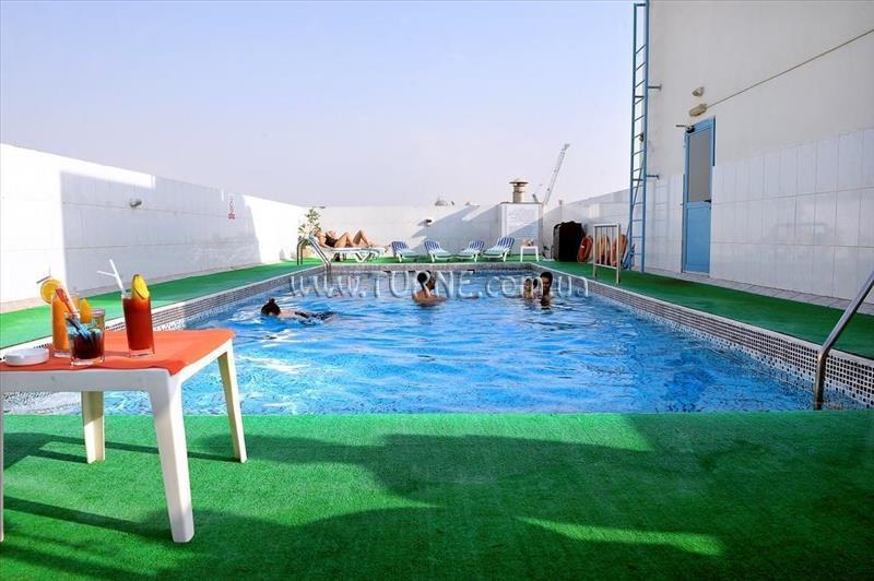 Отель Signature Inn Hotel 3*