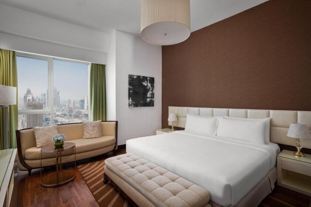 Отель La Suite Dubai Hotel & Apartments 4*