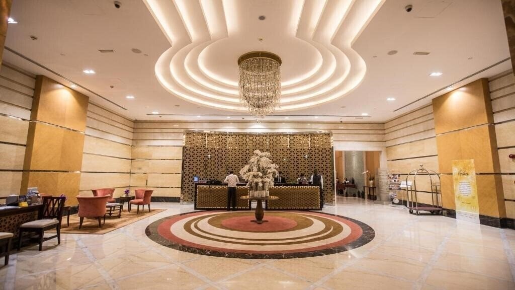 Картинка La Suite Dubai Hotel & Apartments 4*