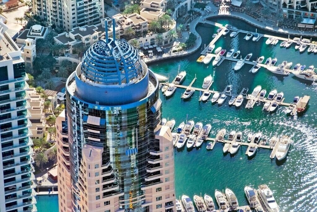 Отель Dubai Marriott Harbour Hotel & Suites 4*