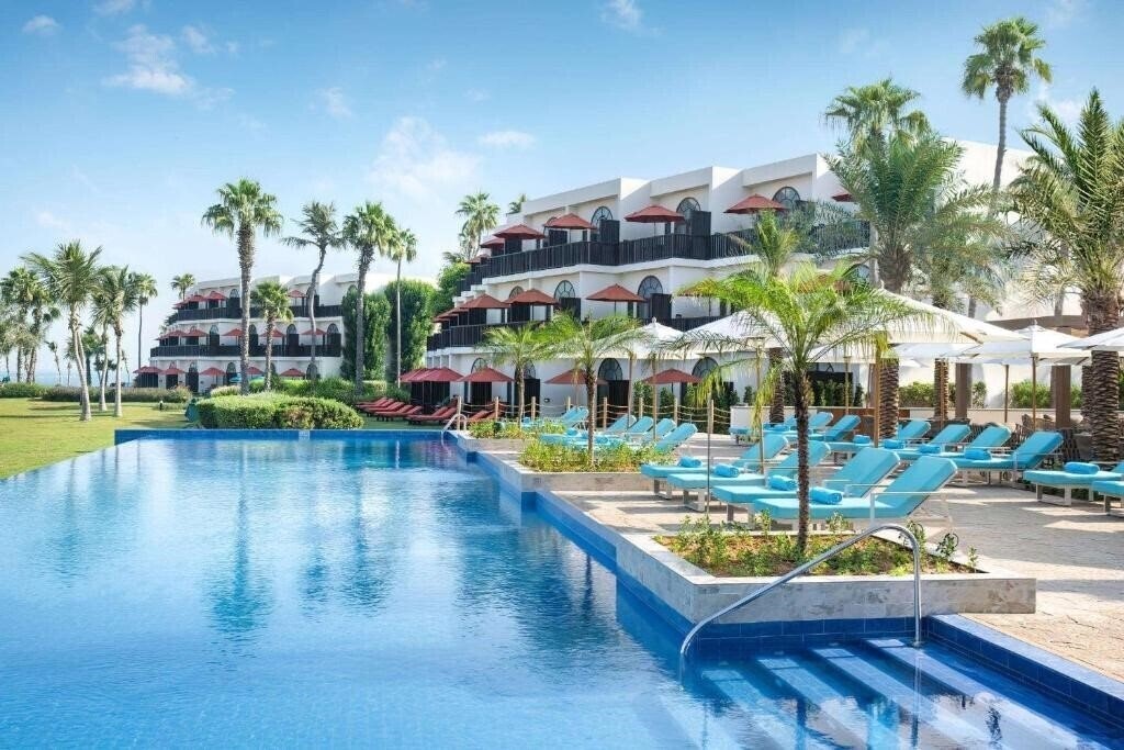 Отель Ja Palm Tree Court & SPA 5*
