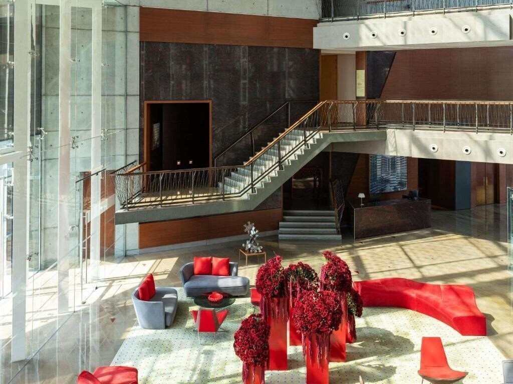 Фото Jumeirah Creekside Hote 5*