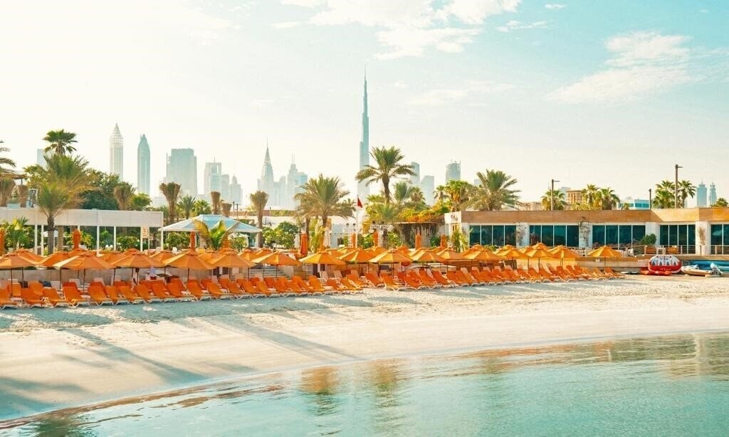 Отель Dubai Marine Beach Resort & SPA 5*