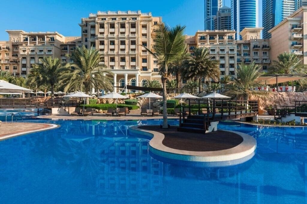 Фото The Westin Dubai Mina Seyahi Beach Resort & Marina 5*