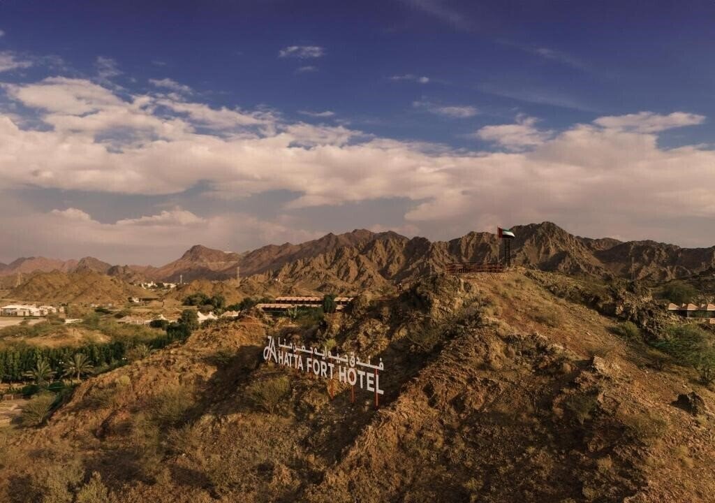 Отель Ja Hatta Fort 4*