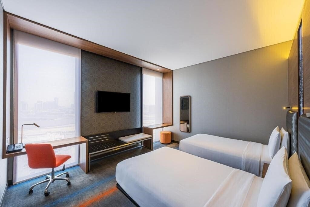 Фото Aloft Me'Aisam Dubai 4*
