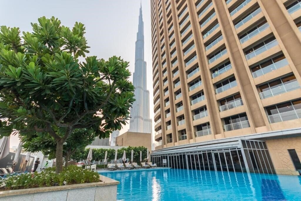 Отель The Address Dubai Mall Residence 5*