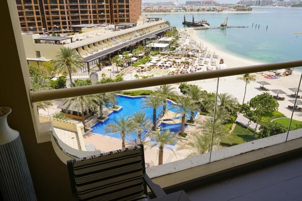 Отель Royal Club Palm Jumeirah апартаменты