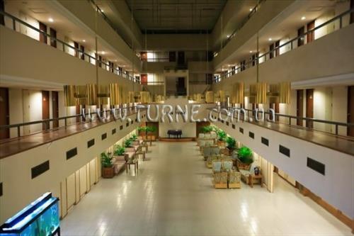 Изображение Ambassador Hotel 3*