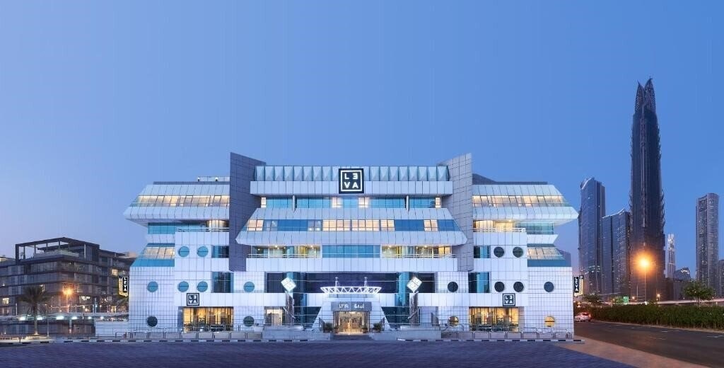 Отель Leva Hotel Apartments 4*