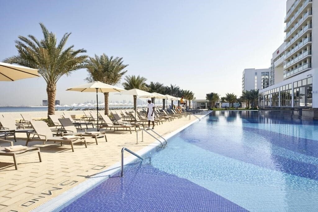 Изображение Riu Dubai Beach Resort 4*